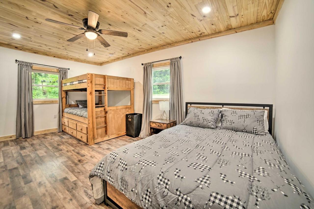 Villa Creekside Ranch With Porch About 2 Mi To Pkwy Pigeon Forge Exterior foto