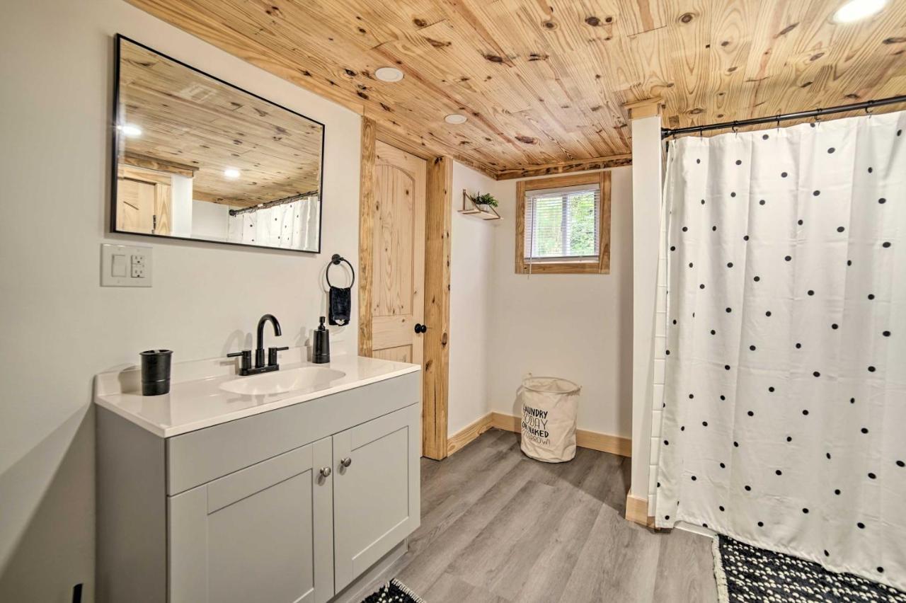 Villa Creekside Ranch With Porch About 2 Mi To Pkwy Pigeon Forge Exterior foto